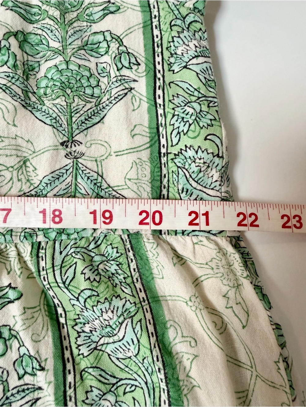 Roller Rabbit Pamela Tiered Dress Size Medium Grass Green Patchwork Floral Cream - Picture 11 of 11